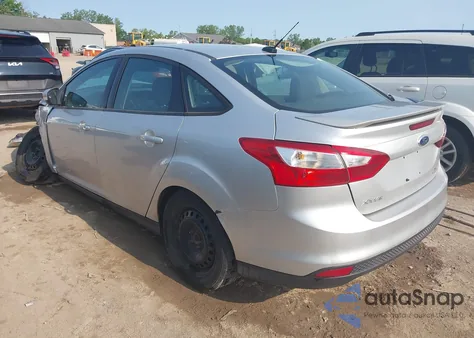 2014 Ford Focus Se from USA, damaged, VIN 1FADP3F2XEL174886